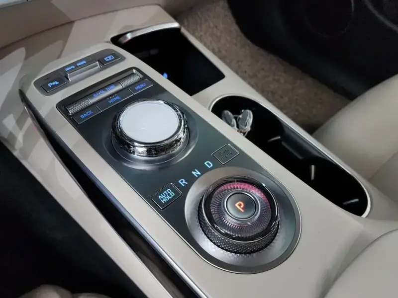 2021 Genesis GV70 с пробегом 73 196 км