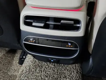 2021 Genesis GV70 с пробегом 73 196 км
