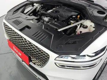 2021 Genesis GV70 с пробегом 69 587 км