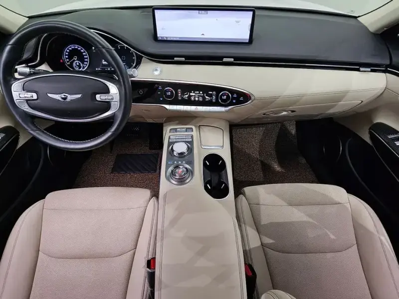 2021 Genesis GV70 с пробегом 69 587 км