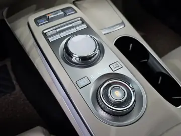 2021 Genesis GV70 с пробегом 69 587 км