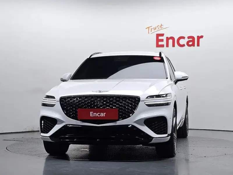 2021 Genesis GV70 с пробегом 55 054 км