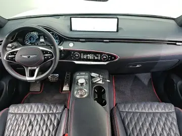 2021 Genesis GV70 с пробегом 55 054 км
