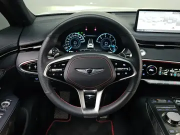 2021 Genesis GV70 с пробегом 55 054 км