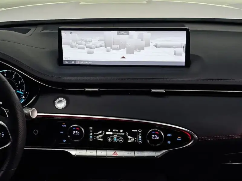 2021 Genesis GV70 с пробегом 55 054 км