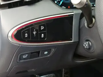 2021 Genesis GV70 с пробегом 55 054 км