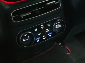 2021 Genesis GV70 с пробегом 55 054 км