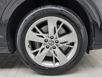 2022 Genesis GV70 с пробегом 37 358 км
