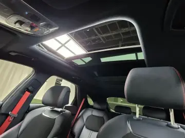 2022 Genesis GV70 с пробегом 37 358 км