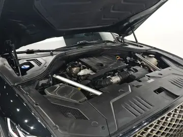 2021 Genesis GV70 с пробегом 68 541 км