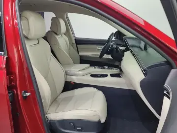 2022 Genesis GV70 с пробегом 68 908 км