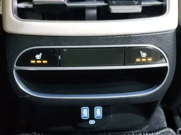 2022 Genesis GV70 с пробегом 68 908 км