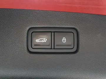 2022 Genesis GV70 с пробегом 68 908 км