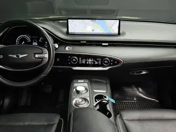 2021 Genesis GV70 с пробегом 71 863 км