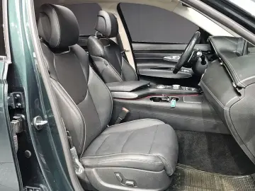 2021 Genesis GV70 с пробегом 71 863 км