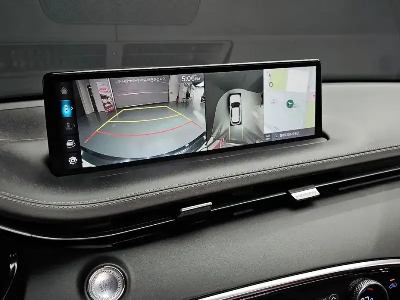 2021 Genesis GV70 с пробегом 71 863 км