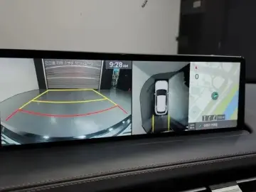 2021 Genesis GV70 с пробегом 43 734 км