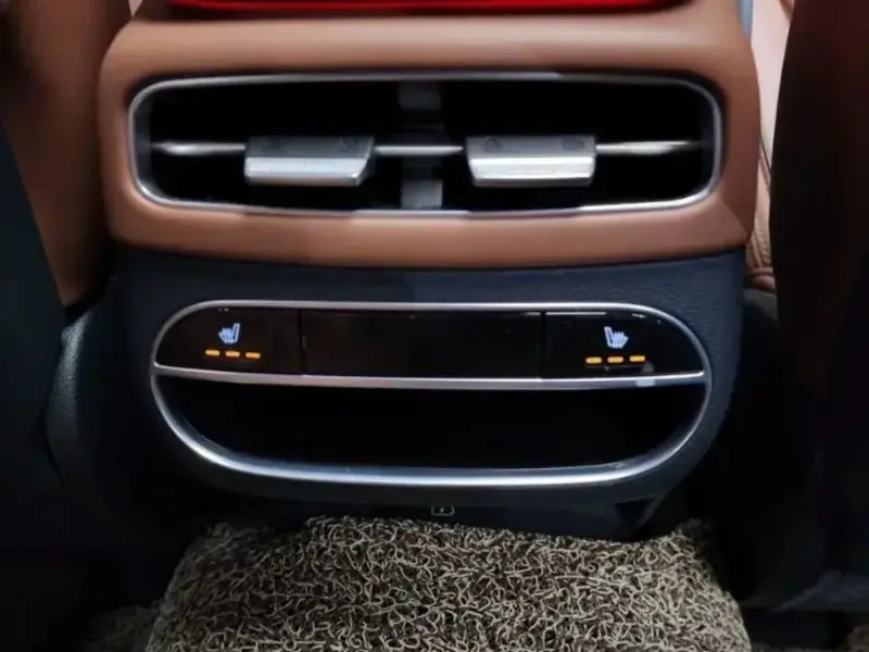 2021 Genesis GV70 с пробегом 43 734 км