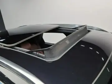2021 Genesis GV70 с пробегом 43 734 км