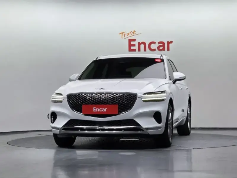 2022 Genesis GV70 с пробегом 40 376 км