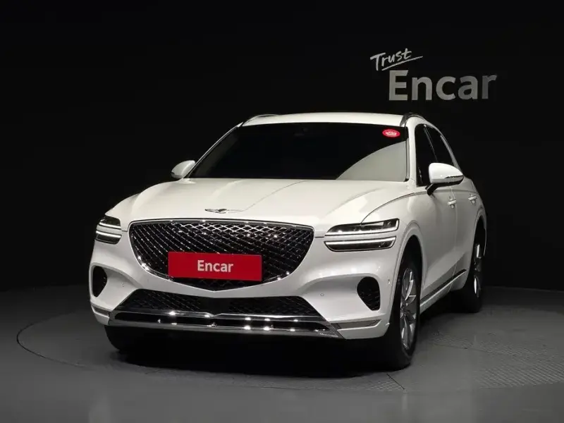 2022 Genesis GV70 с пробегом 11 890 км