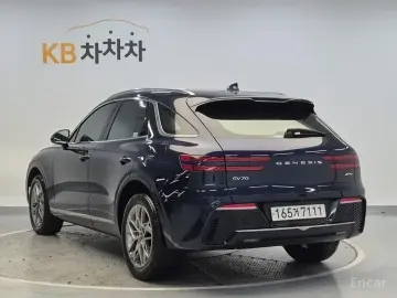 2021 Genesis GV70 с пробегом 83 466 км