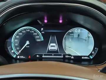 2021 Genesis GV70 с пробегом 83 466 км