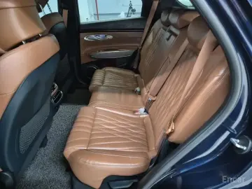 2021 Genesis GV70 с пробегом 83 466 км