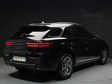 2022 Genesis GV70 с пробегом 44 879 км