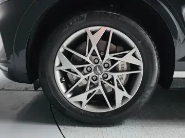 2022 Genesis GV70 с пробегом 44 879 км