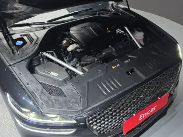 2022 Genesis GV70 с пробегом 44 879 км