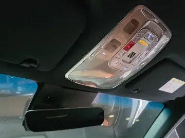 2022 Genesis GV70 с пробегом 44 879 км