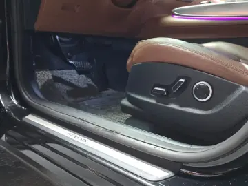 2022 Genesis GV70 с пробегом 44 879 км