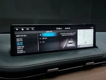 2022 Genesis GV70 с пробегом 44 879 км