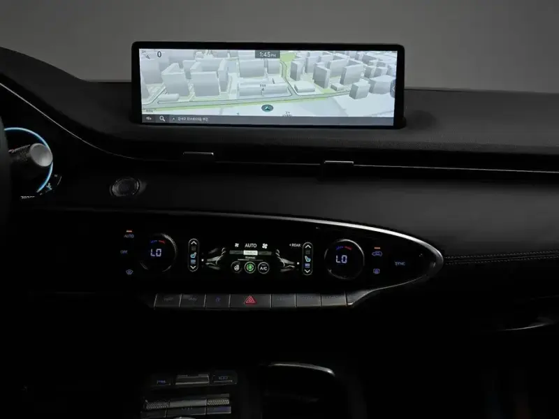 2022 Genesis GV70 с пробегом 70 762 км