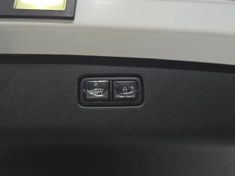 2022 Genesis GV70 с пробегом 70 762 км