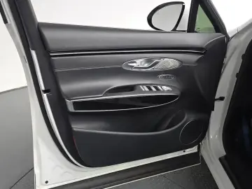 2022 Genesis GV70 с пробегом 70 762 км