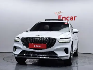 2021 Genesis GV70 с пробегом 64 494 км