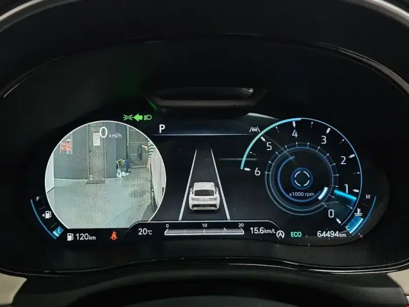 2021 Genesis GV70 с пробегом 64 494 км