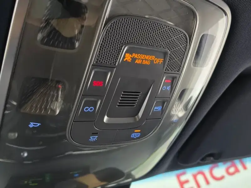 2021 Genesis GV70 с пробегом 67 273 км