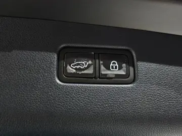 2021 Genesis GV70 с пробегом 47 768 км