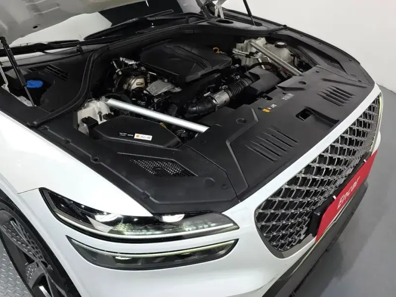 2022 Genesis GV70 с пробегом 95 085 км