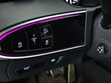 2021 Genesis GV70 с пробегом 47 768 км