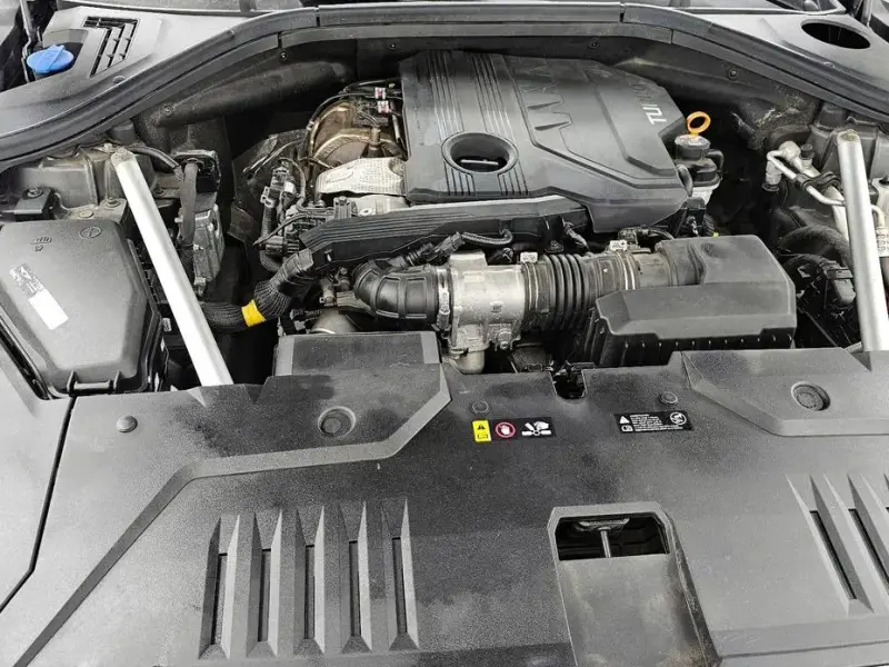 2021 Genesis GV70 с пробегом 56 631 км