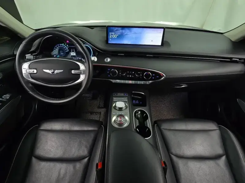 2021 Genesis GV70 с пробегом 91 171 км