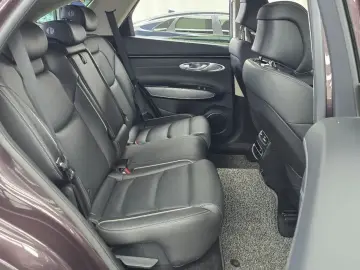 2021 Genesis GV70 с пробегом 91 171 км
