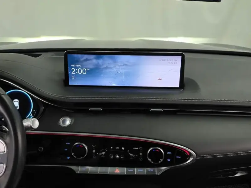 2021 Genesis GV70 с пробегом 91 171 км