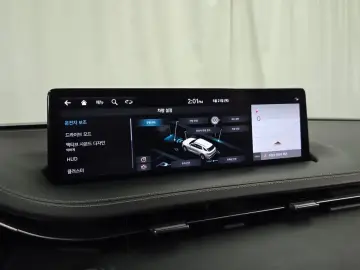 2021 Genesis GV70 с пробегом 91 171 км