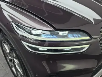 2021 Genesis GV70 с пробегом 91 171 км