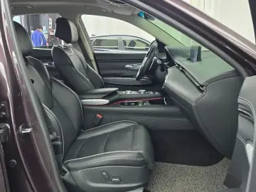 2021 Genesis GV70 с пробегом 91 171 км